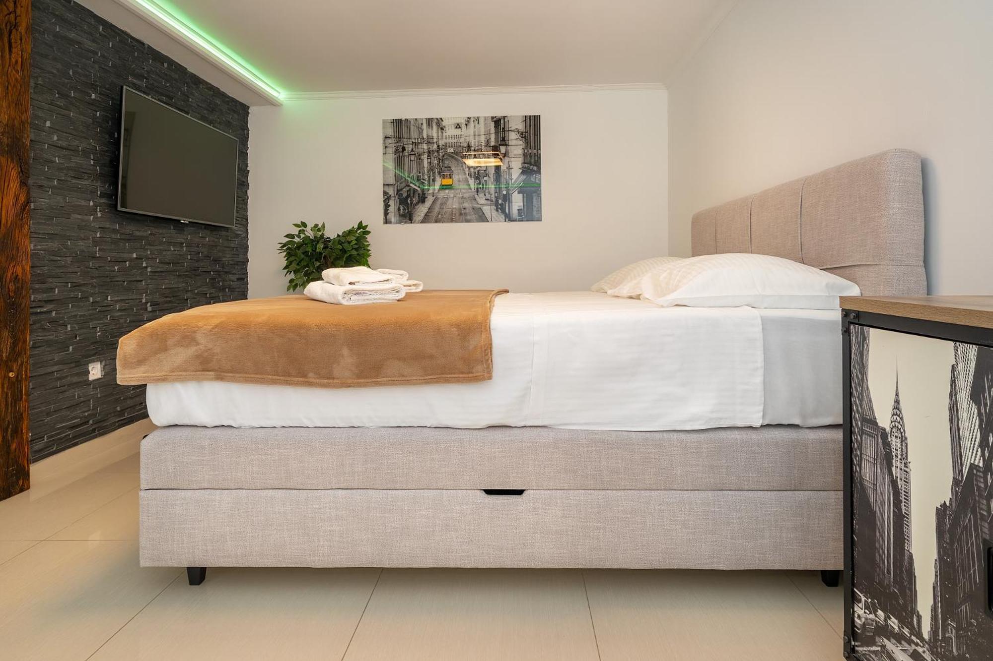 Apartment Porto With Terrace Башка Екстер'єр фото